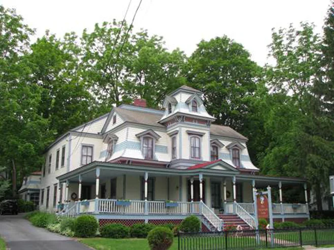 victorian house/ senior safety victorian house/ senior safety